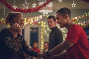 Your Christmas or Mine  2022  Ending Explained   Do Hayley and James meet each other on Christmas  - 58